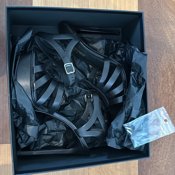 Saint Laurent Platform Black Sandals - Picture 5 of 6